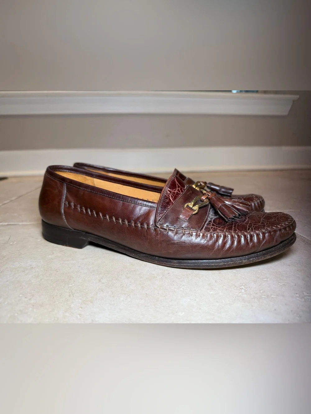 Johnston & Murphy Crocodile-Texture Tassel Leather Loafers
